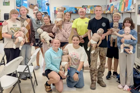 Youths receive CPR certification